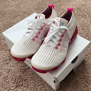 Nike Vapormax Flyknit (Women) Size 8.5